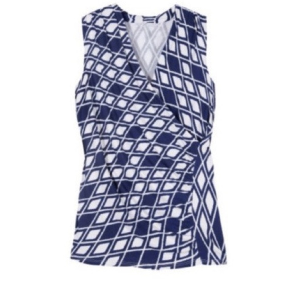 Montgomery Cross Front Knit Top